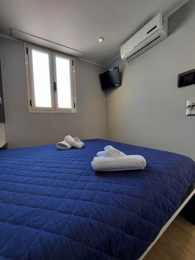La Stanza Sul Porto Di Amalfi Camera Piccina Piccina Con Bagno Privato E Terrazzino Vista Mare المظهر الخارجي الصورة